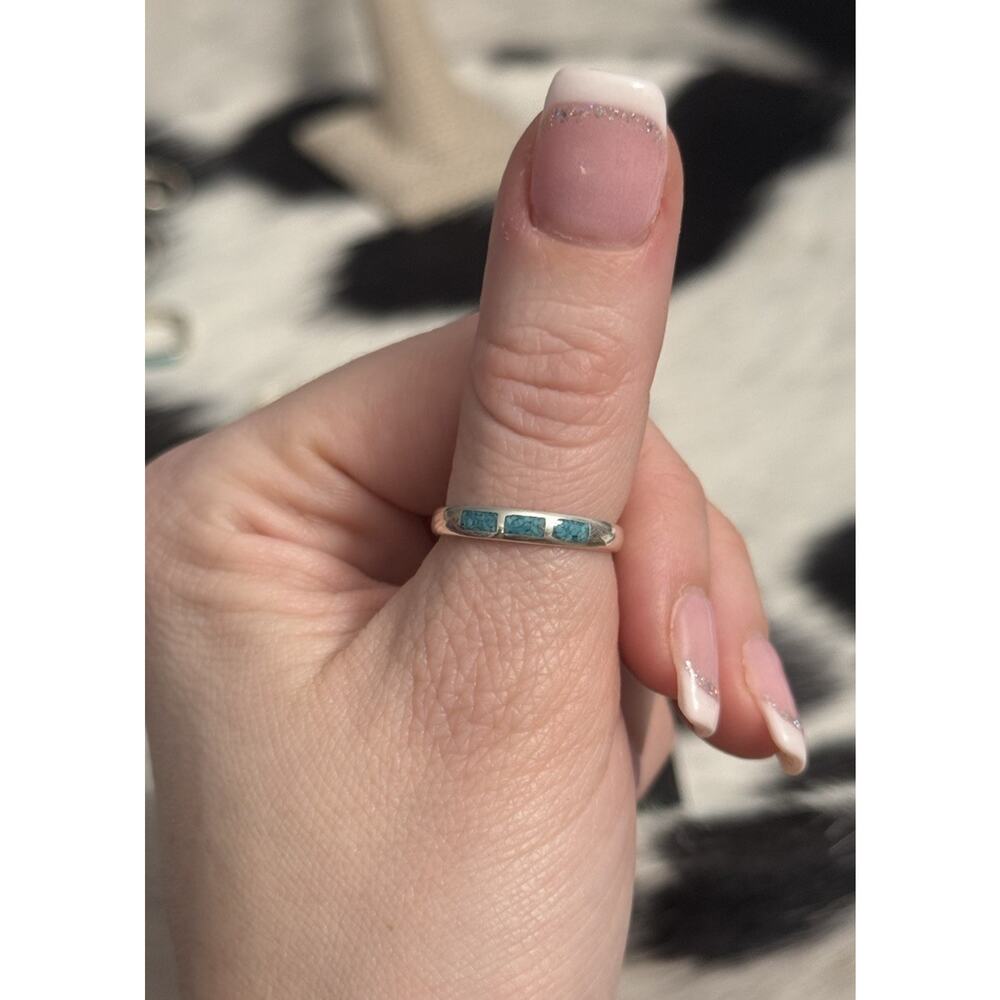 Native American Waldeck Johnson Sterling Silver Inlaid Crushed Turquoise Ring 7